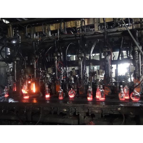 Super Flint Glass Material 500ml 700ml 750ml Empty Rum Clear Liquor Bottle for Beverage