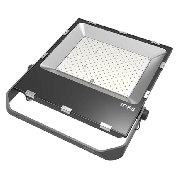 130Lm/w 200watt High Powr Super Slim Flat Outdoor LED Flood Lights for Super market parking lot indoor Lights