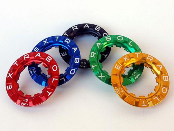CNC que mói o vermelho claro da tampa do volante da liga de alumínio anodizado com LOGOTIPO da gravura do laser