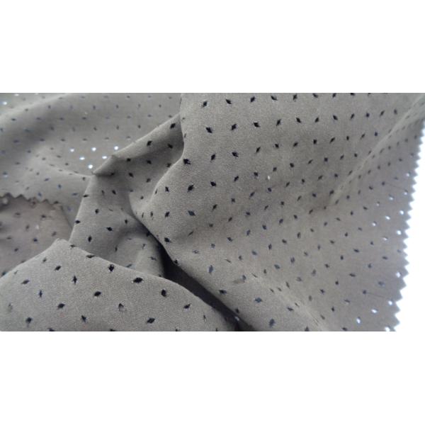 Sports Dot Woven Dyed Twill 140G Punched Clothing Fabric 150Cm 100% Polyester