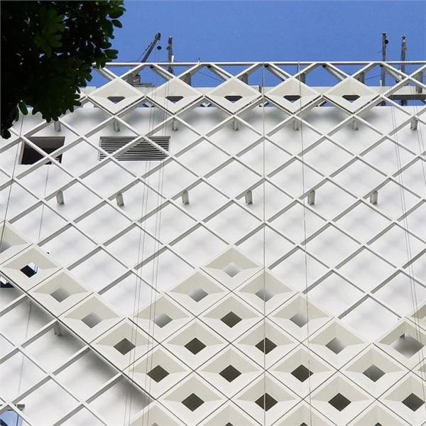 2.5mm Light Weight  Building Material Pvdf perforate Aluminum Facade Cladding Veneer Modern Decorative Exterior Paint 3D Curtain Wall Panel