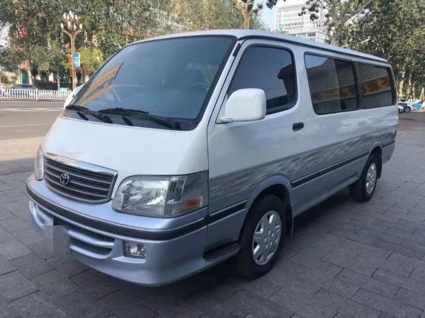 13 Seats HIACE Used Mini Bus 35000km Mileage For The Passenger Traveling