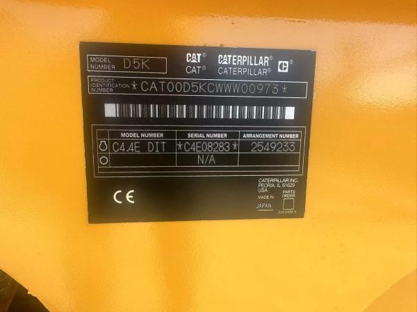 Cat Caterpillar D5k Lgp Cat D5k Dozer largeur de lame avant 4,262m Dozer d'occasion