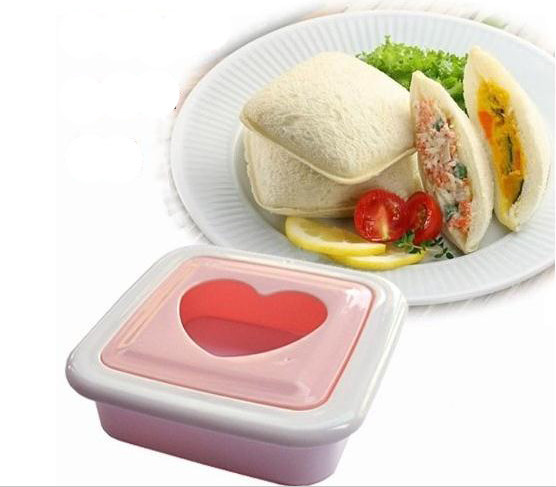 Plastic DIY Kitchen Baking Tools Kids Sandwich Cutters Mold For Cookie Bread