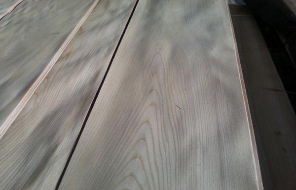 Well Sliced Elm Natural Wood Veneer for Furniture Door Panel Designing Decoration from shunfang-veneer-com.ecer.com