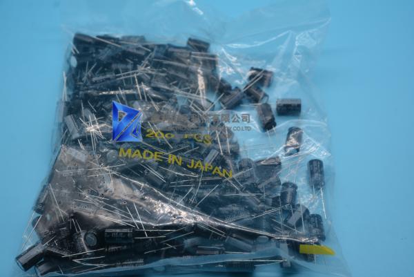 450BXW10MEFR Cap Aluminum Electrolytic Capacitor 10µF 450V 130mA