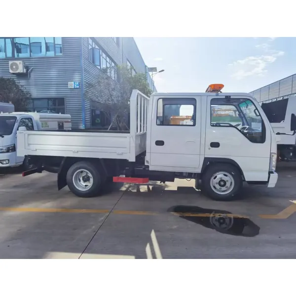 Versatile Isuzu 5 Ton Truck for Efficient Cargo Delivery