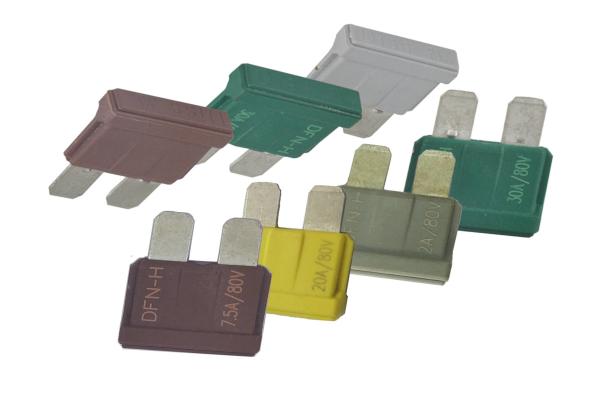 Os fusíveis automotivos da substituição do sopro rápido, DC80v conduziram Mini Blade Fuses