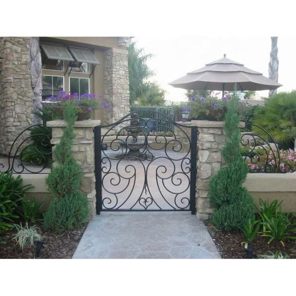 Modern Iron Pipe Gate , Grill New Designs Wrought Iron Main Gate