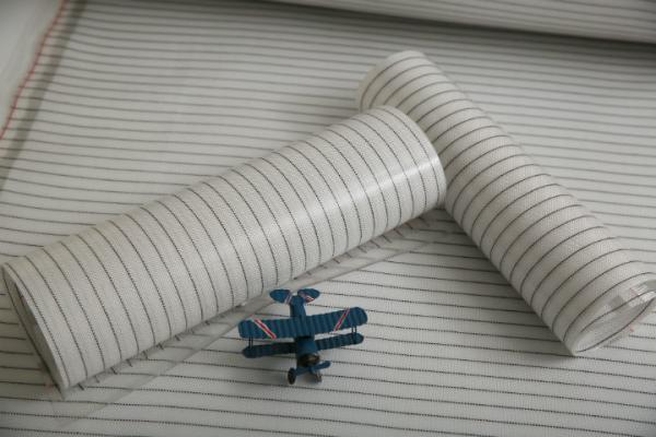 Flame Retardant Carbon Fiber Heating Film 220W Patent Design For Home