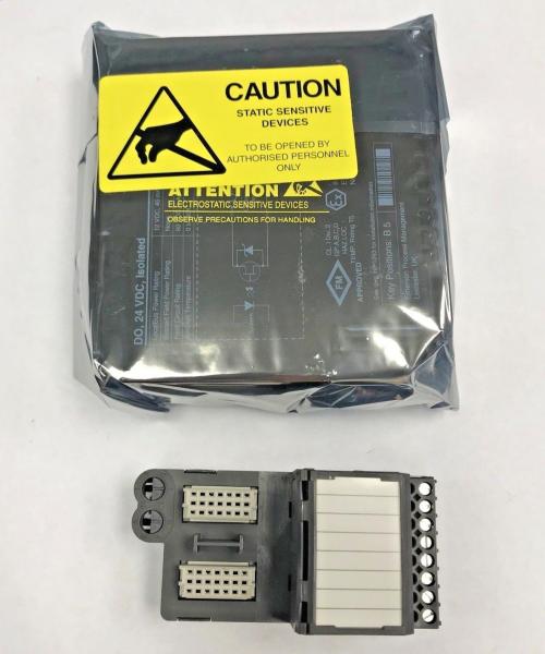 Le module d'entrée d'EMERSON VE4002S1T1B2 8CH 24VDC a isolé avec le TB