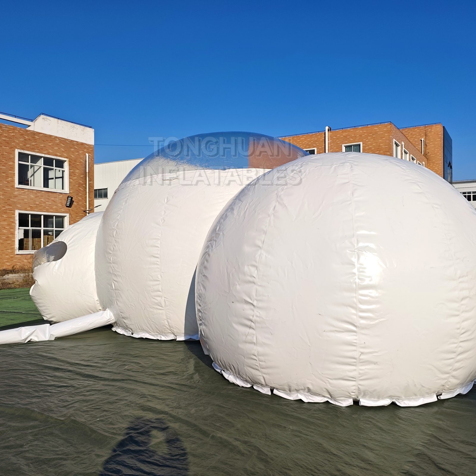 Commercial Double Bubble Inflatable Dome House with Clear PVC Windows Connecting Tunnel and Entry Door for Events and Outdoor Dining