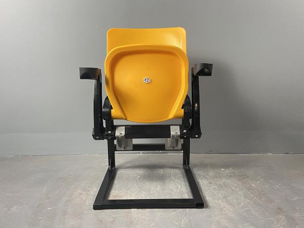 STUNITY UV resistant gas assisted PP plastic beam mounted stadium chair with cupholder armrest