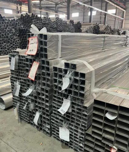 304 Stainless Steel Square Tube 600 Grit Polished with 10x10mm-200x200mm Size Range and 0.8mm-8mm Wall Thickness