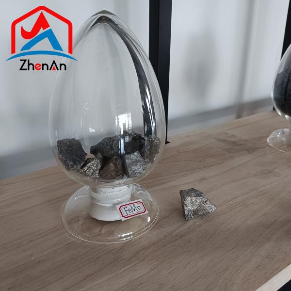 10 à 50 mm d'alliage de ferromolybdène en petits morceaux ou en poudres fines