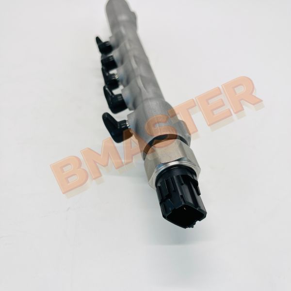 095440-0081 Common Rail Pipe Steel Material Fuel Rail With 6-Month Warranty For N04c Euro Bb40 Bb40r Engine