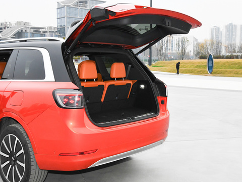 2024 Huawei AITO M9 Hybrid 1.5T EV Car for Retail Extended Range and Efficiency