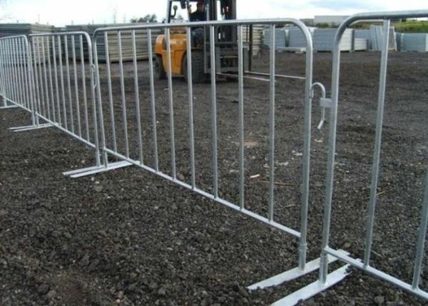 Galvanized Coated Temporary Fencing Hire For Work Site / Iron And Steel Material