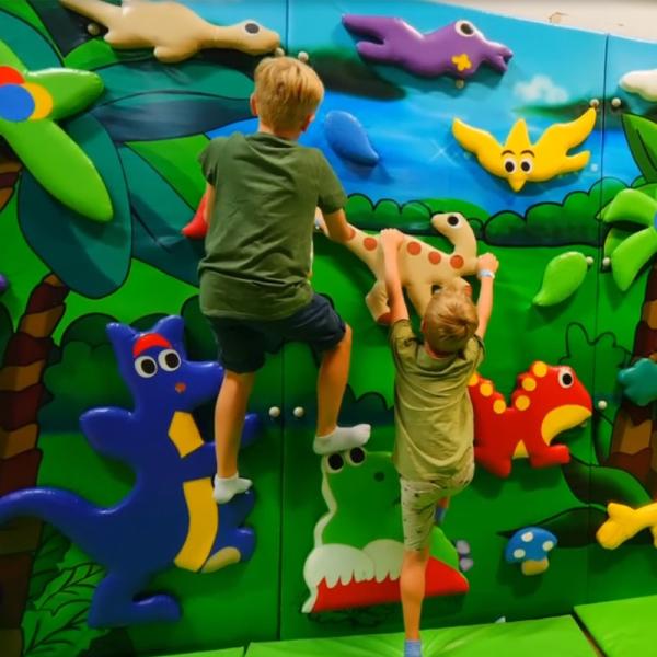 Équipement de jeux commerciaux à thème océanique pour enfants