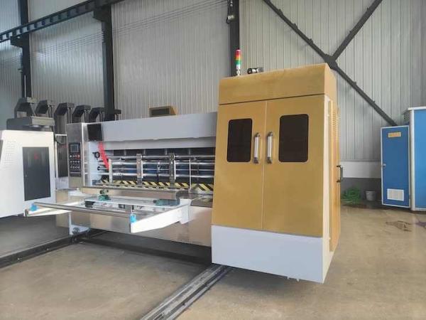 Machine automatique à carton ondulé pneumatique à imprimer à l'aide d'une machine à découper à la matrice