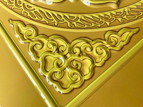 600x600mm Aluminum Metal Ceiling 3D Temple Board Gold Foil Buddha Hall Lotus