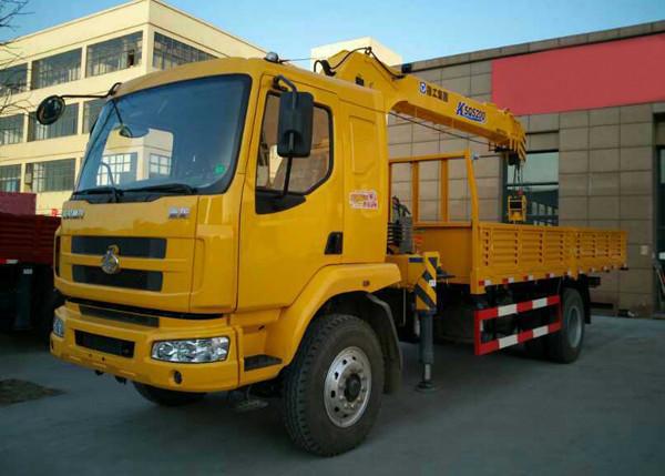 8T Boom Truck Crane Cargo Crane 3770kg Truck Safety Transportations