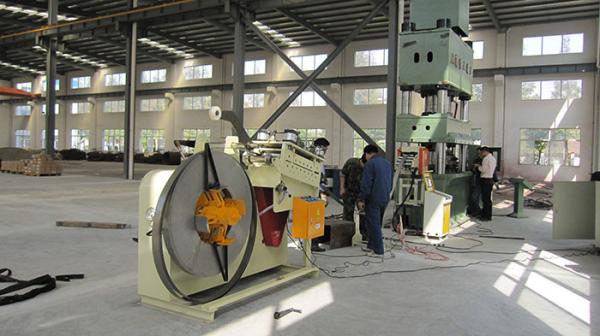 Sheet Metal Forming Plate Straightening Machine / Automatic Shearing Feeder