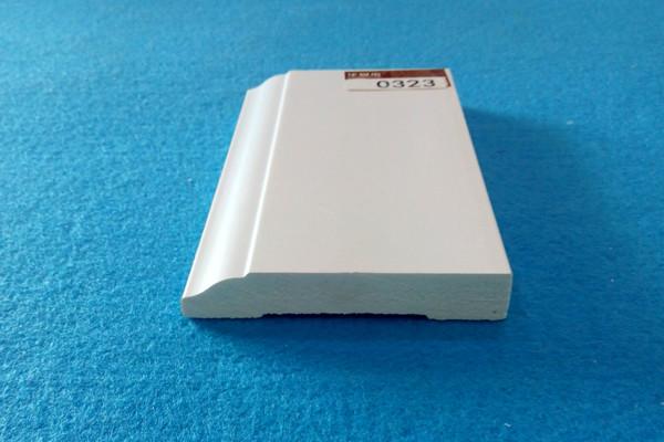 O Pvc aprontou o rodapé colonial que molda o plástico Paintable