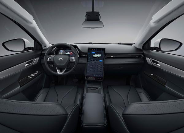 Xpeng G3 Suv Carro elétrico EV 5 lugares duas rodas motrizes 4 × 2 Branco laranja