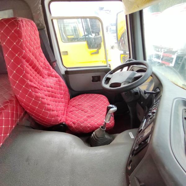 Hydraulic Steering with Power Assistance Sinotruk HOWO 6X4 Cargo Transport Mixer Sale
