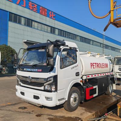 Dongfeng Captain RHD Mini Fuel Truck , Aircraft Refueling Trucks Manufacturers
