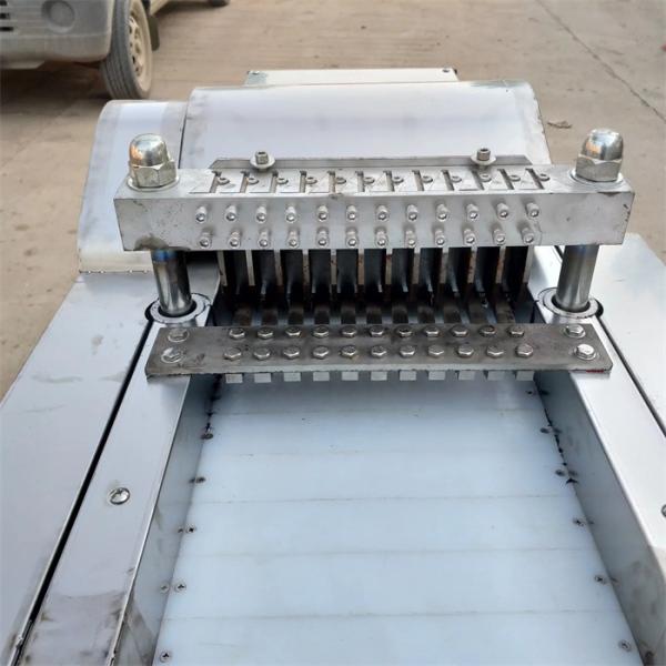 0.7t/ H Meat Processing Machine Chicken Mutton Leg Cutting Machine 2.2kw 2×5cm