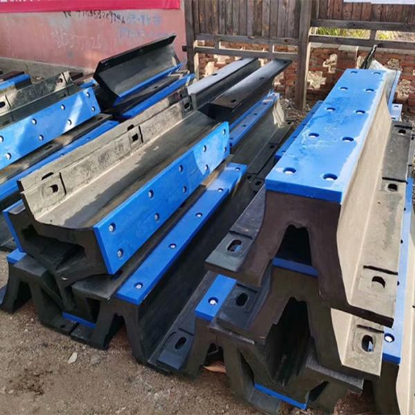 Marine Customizable V Type Dock Rubber Fender Good Shear Resistance