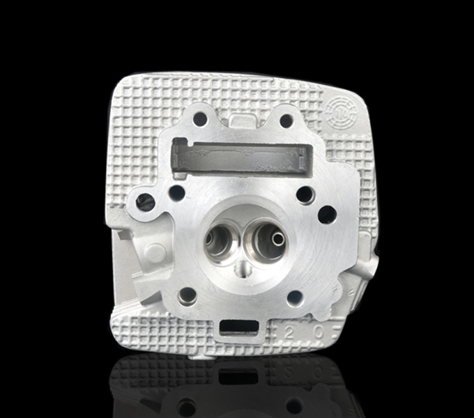 OEM Custom Aluminum Cylinder Head Assembly for BAJAJ 100cc Engines - A-Class Standard Motorcycle Cylinder Top