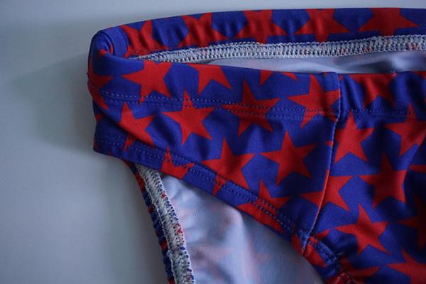 Draw Cord Bikini Bathing Suits For Men , Plus Size Mens Swimwear With Front Lining