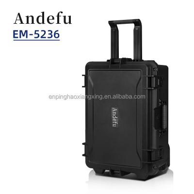 Erosion Resistant Waterproof Travel Case Heat Insulation Flight Case With Wheels Convenient