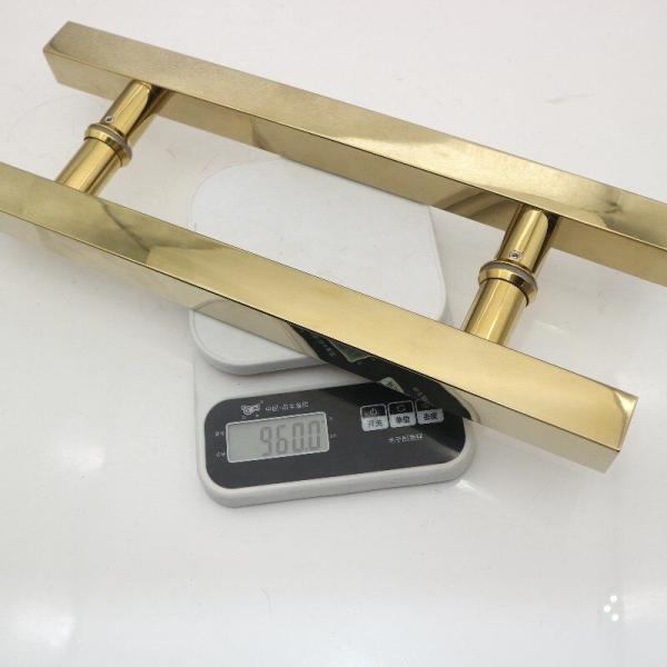 Ajoutez une touche d'or à votre salle de bain avec des poignées de porte en verre en acier inoxydable