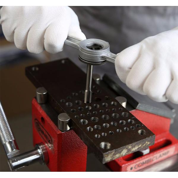 DIN 5157 HSS M2 Hand Pipe Tap , White Finished Manual Pipe Thread Tap Set