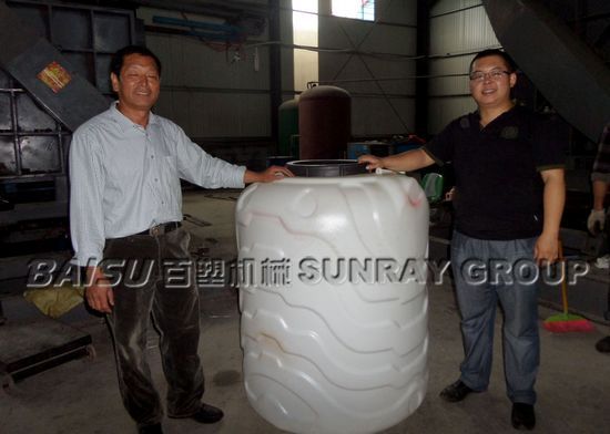 500 Liter Water Tank Blow Molding Machine 15 - 18 Pcs / H Capacity SRB120Z