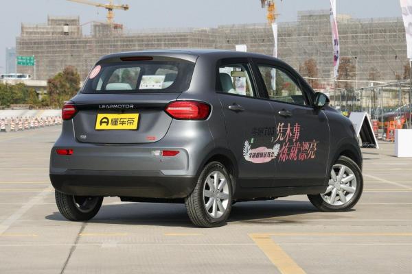 Leapmotor T03 2022 Gold Edition Car with 48V Voltage and 525km Endurance