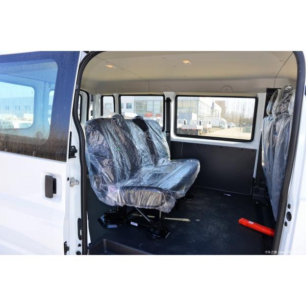 Asientos de cuero 2023 JMC Fushun Cargo Van 3-17 asientos de pasajeros Diesel de 8 velocidades Automático 2.0T 146hp Sin control de estabilidad