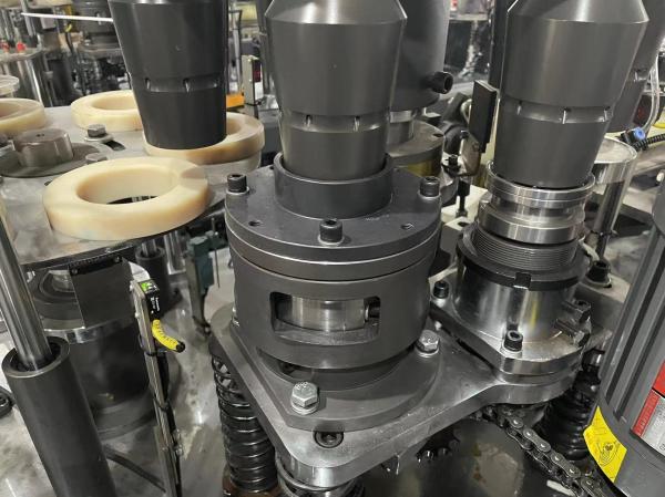Potente máquina de fazer xícaras de café de papel descartável de 4 kW totalmente automática 70-90pcs/min Fornecimento de energia 380V 50Hz
