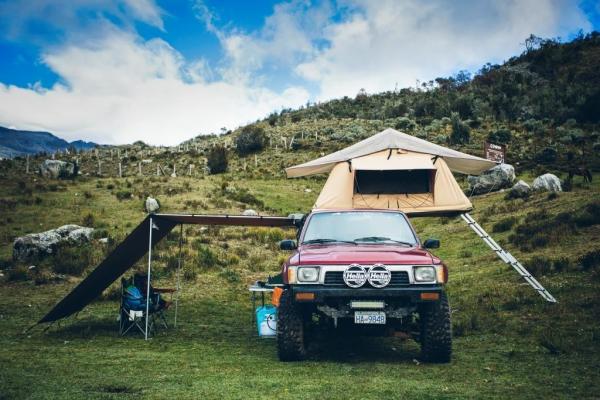 Outdoor Car Roof Shade Awning , Roof Rack Shade Awnings For 4x4 Vehicles