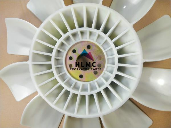 White Excavator Engine Parts 10 Blades 8 Holes 4D102 Diesel Engine Cooling Fan Blade