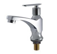Grifos de agua de manguera única de latón para el montaje en cubierta en la cuenca del baño e instalación