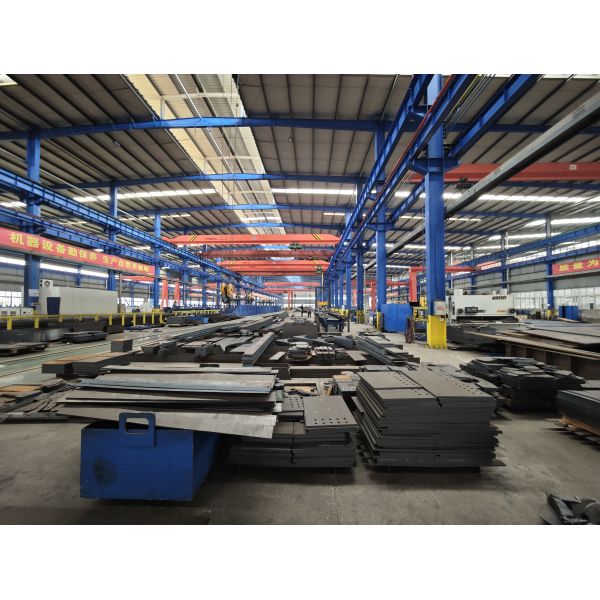 Eco Friendly Prefab Q355B Steel Structural Fabrication Buildings Contractors