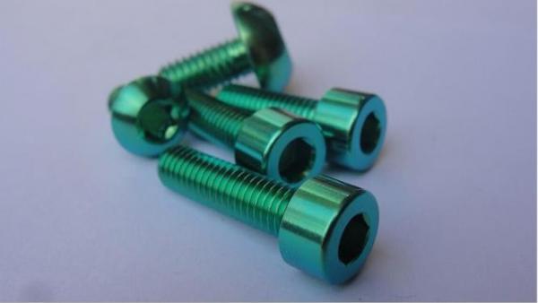 Anti Allergic Gr2 Gr5 Titanium Dental Implant Screw M2 Titanium Surgical Screws High Precision
