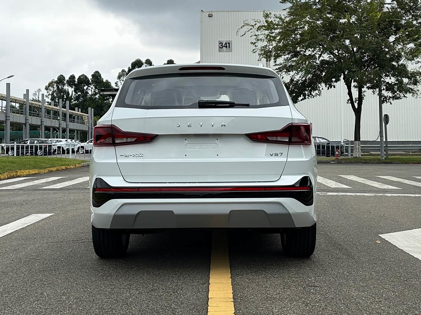 Jetta VS7 280TSI Manual Pioneer Edition 1.4T Turbo Mid Size SUV 150Ps 5MT 5 Seat Family Vehicle