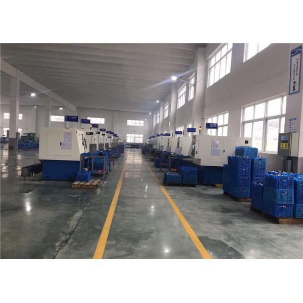 Подшипник ролика иглы пути оценки одного точности P6 с пробитой муфтой ролика иглы чашки наружного кольца вычерченной