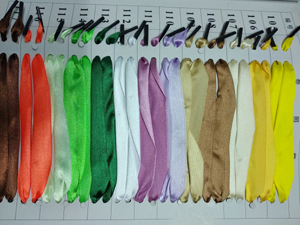 Bespoke роскошные хозяйственные сумки бумаги Hologram онлайн с печатанием художественного произведения